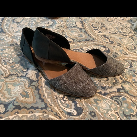 Toms Shoes - TOMS Womens Jutti black Suede Woven D’Orsays 9.5